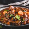 Daube de joue de boeuf à la provençale, purée maison
